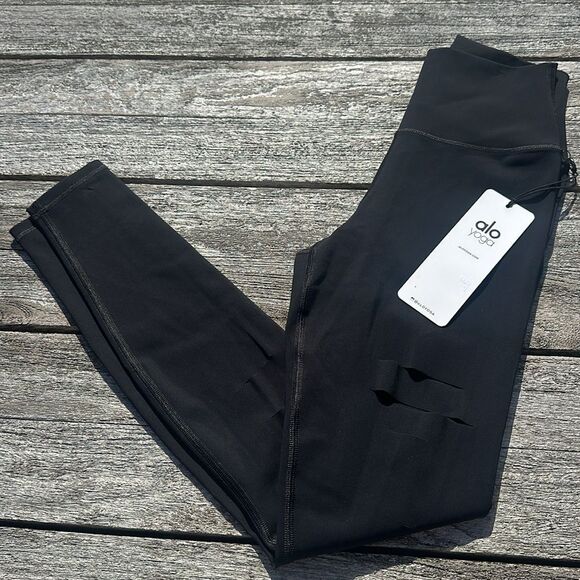ALO YOGA High Waist Ripped Warrior Legging size XS Black NWT $128 - Picture 2 of 7